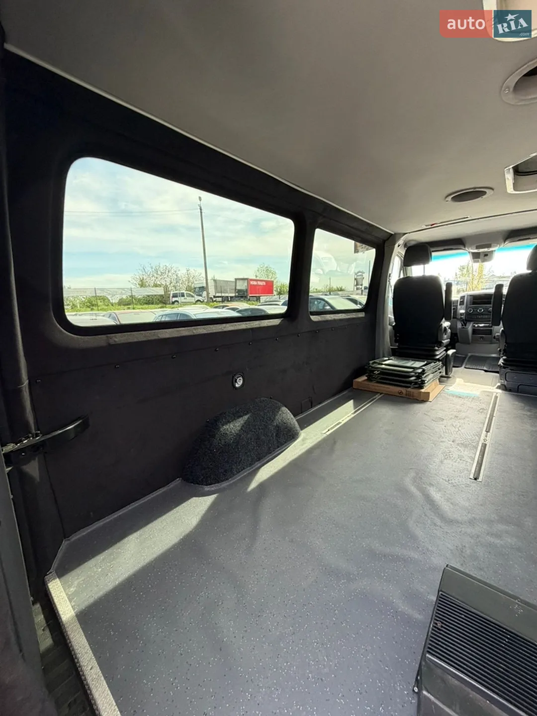 2018 Mercedes-Benz Sprinter - мініатюра 21