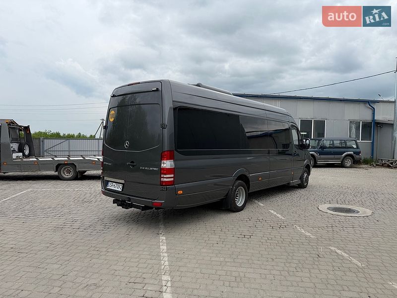 Туристический / Междугородний автобус Mercedes-Benz Sprinter 2015 в Хотине