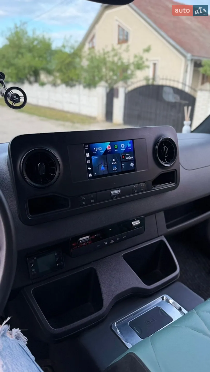 2021 Mercedes-Benz Sprinter - мініатюра 12