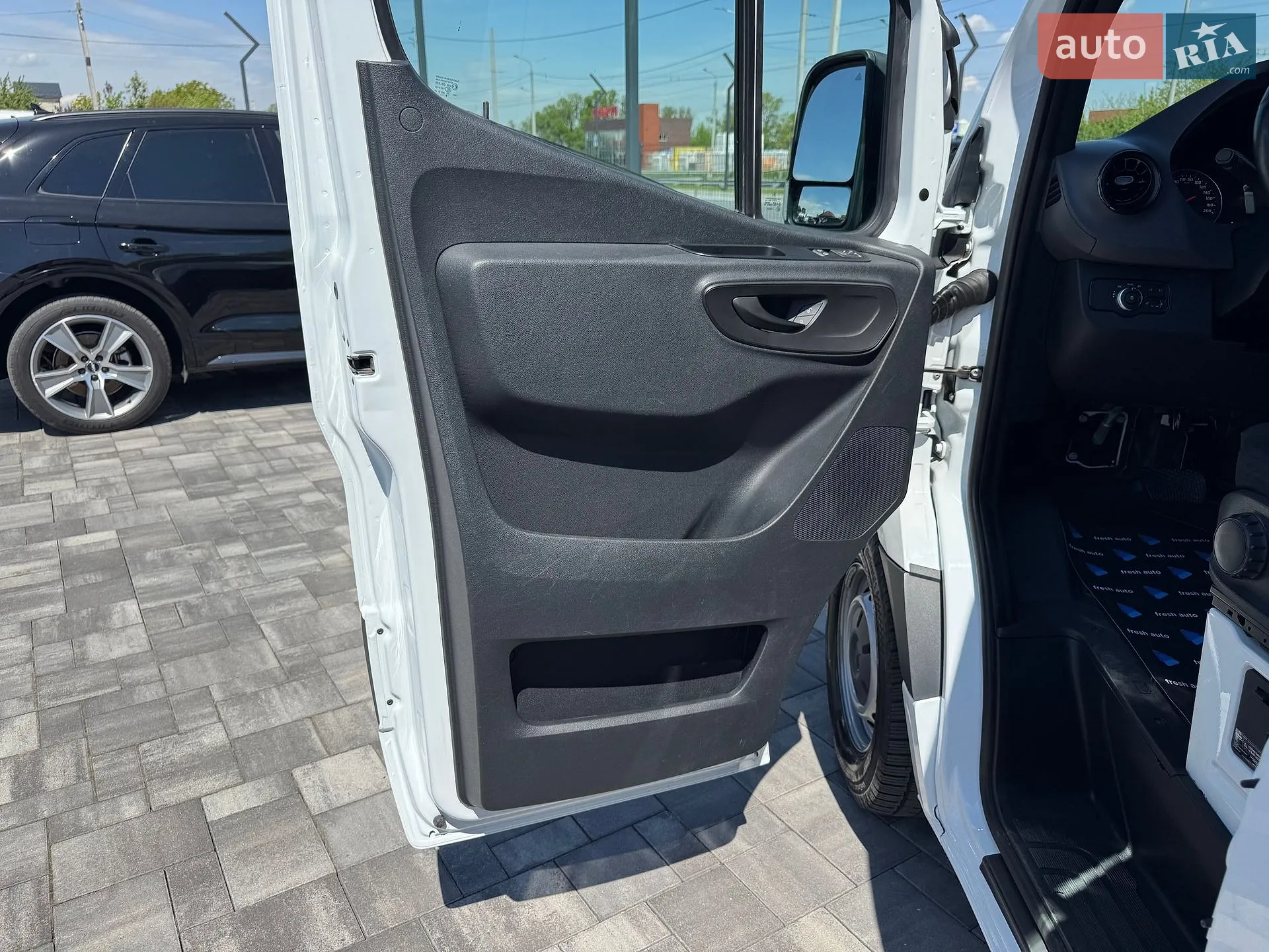 2018 Mercedes-Benz Sprinter - мініатюра 13