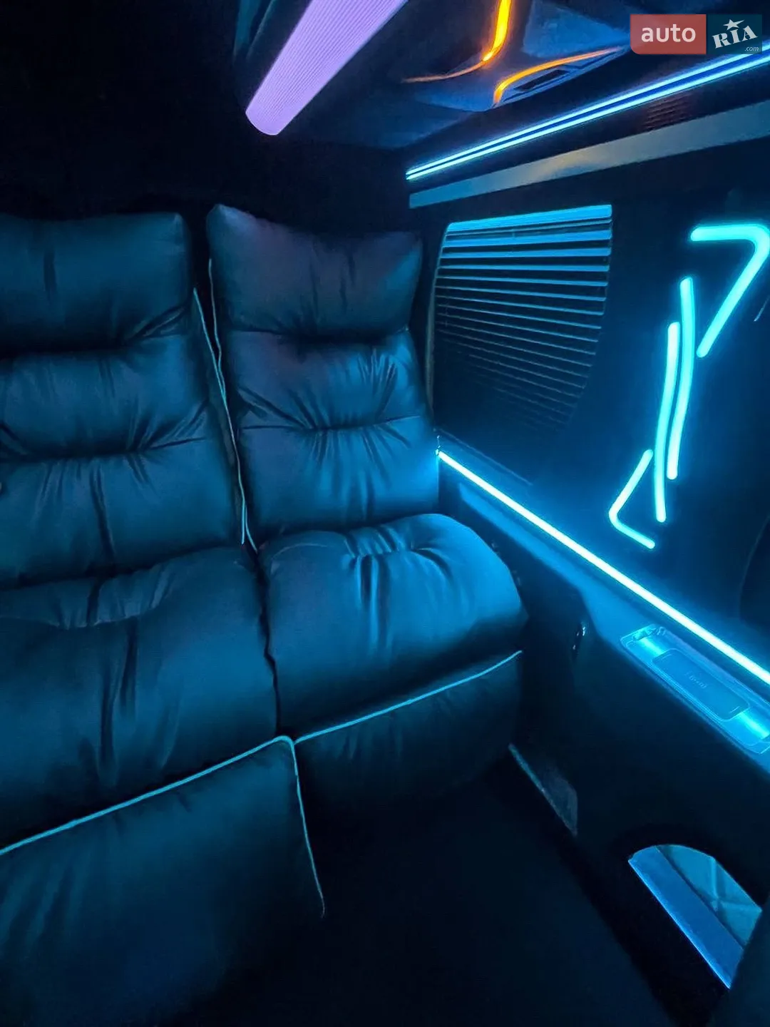 2021 Mercedes-Benz Sprinter - мініатюра 37