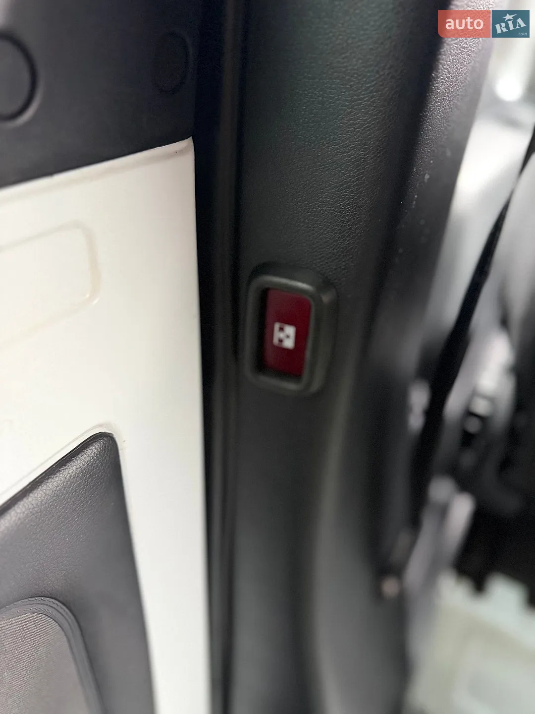 2018 Mercedes-Benz Sprinter - мініатюра 33