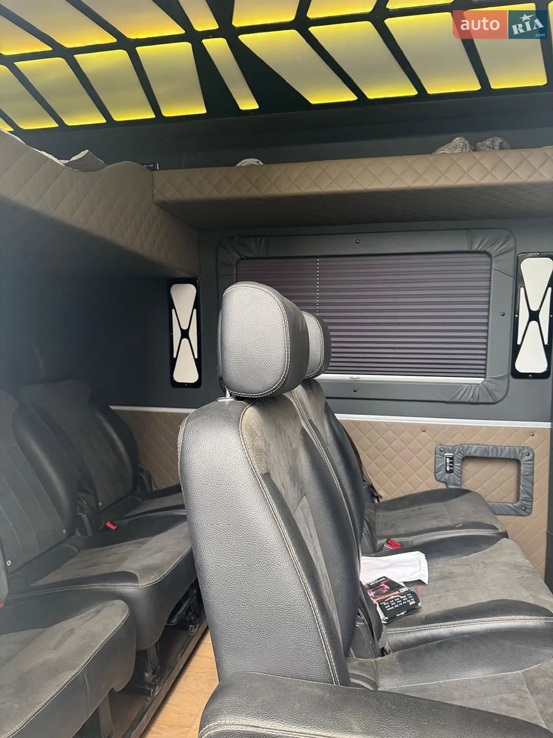 2020 Mercedes-Benz Sprinter - мініатюра 17