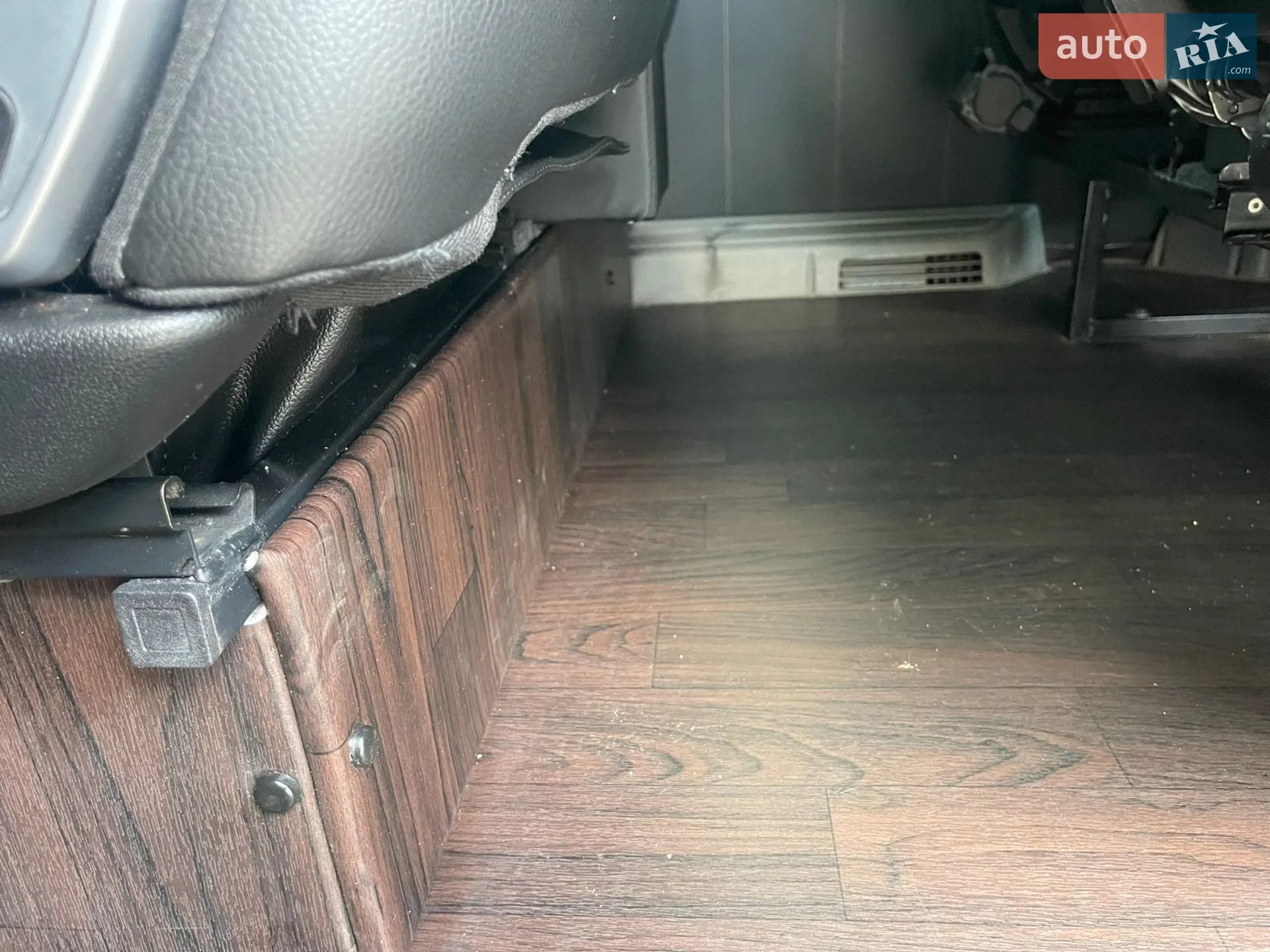 2011 Mercedes-Benz Sprinter - мініатюра 20