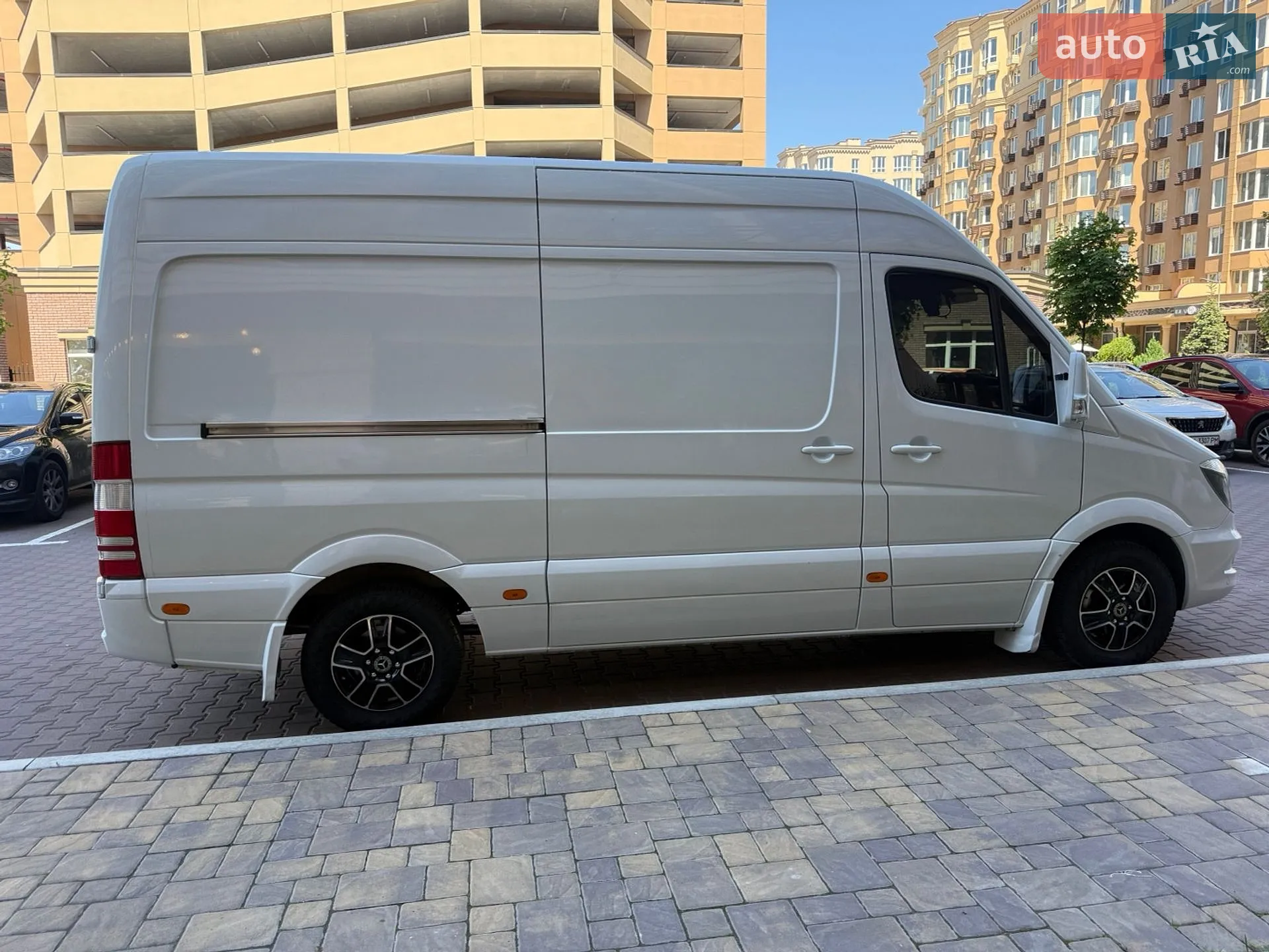 2015 Mercedes-Benz Sprinter - мініатюра 15