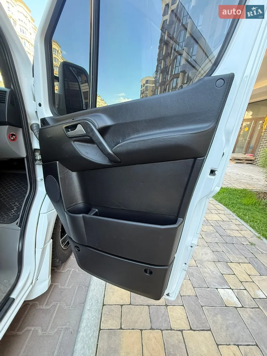2015 Mercedes-Benz Sprinter - мініатюра 57