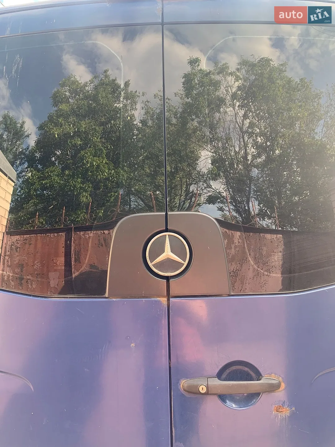2010 Mercedes-Benz Sprinter - мініатюра 24