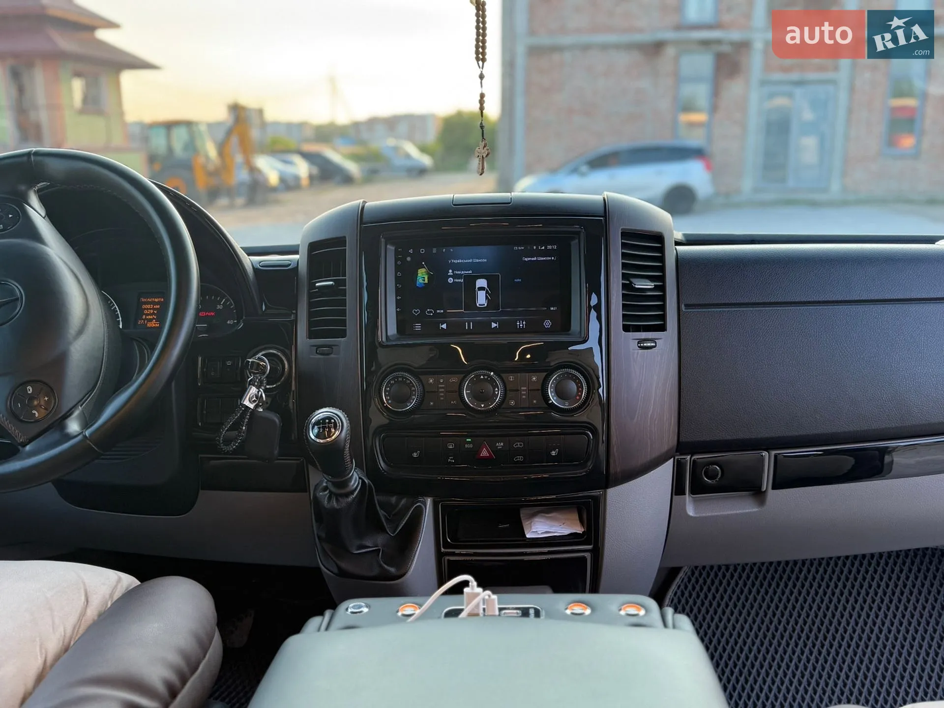 2014 Mercedes-Benz Sprinter - мініатюра 12