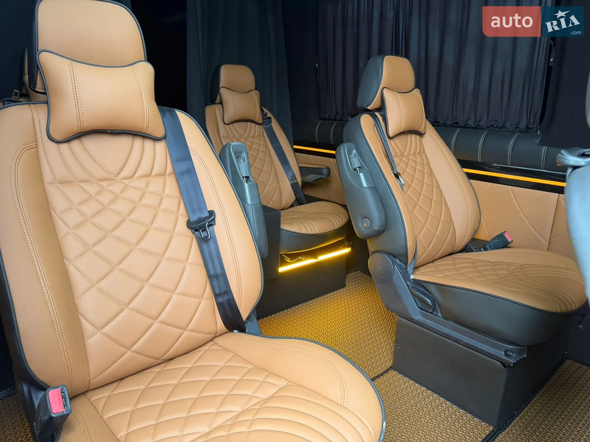 2015 Mercedes-Benz Sprinter - мініатюра 23