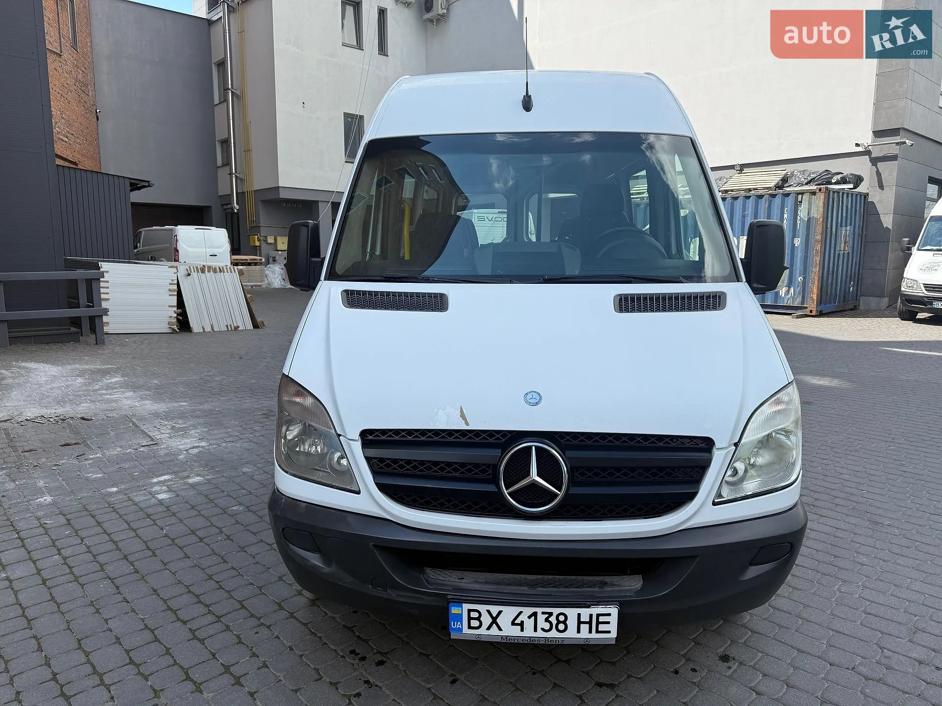 2010 Mercedes-Benz Sprinter - мініатюра 4