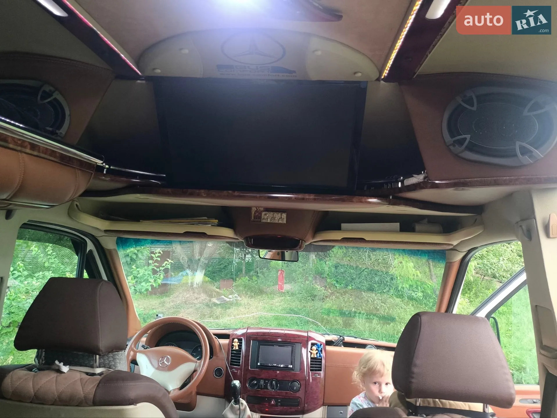 2010 Mercedes-Benz Sprinter - мініатюра 13