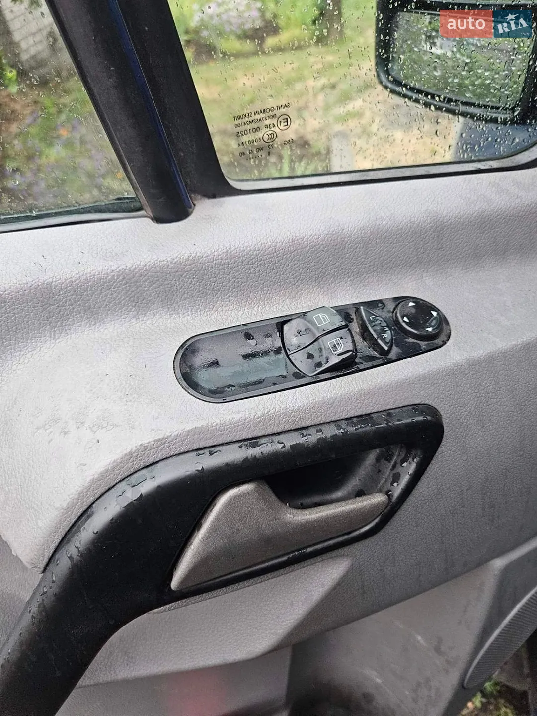 2010 Mercedes-Benz Sprinter - мініатюра 10