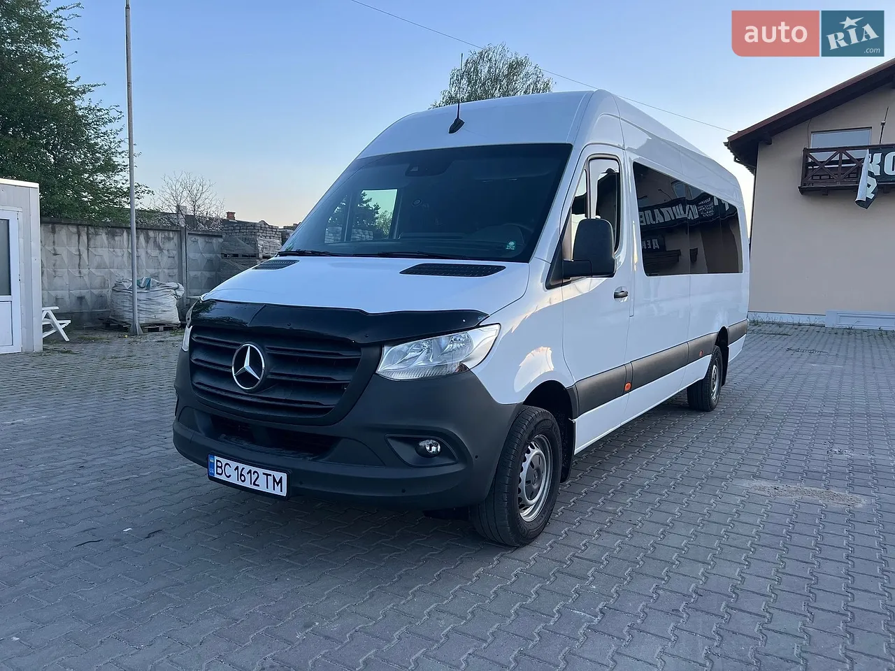 2020 Mercedes-Benz Sprinter - мініатюра 23