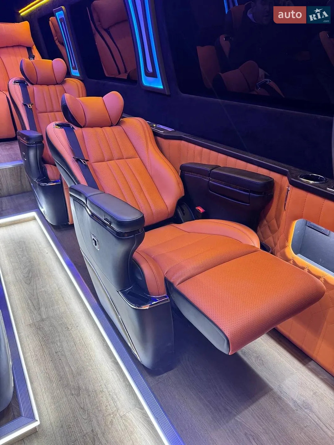 2020 Mercedes-Benz Sprinter - мініатюра 4