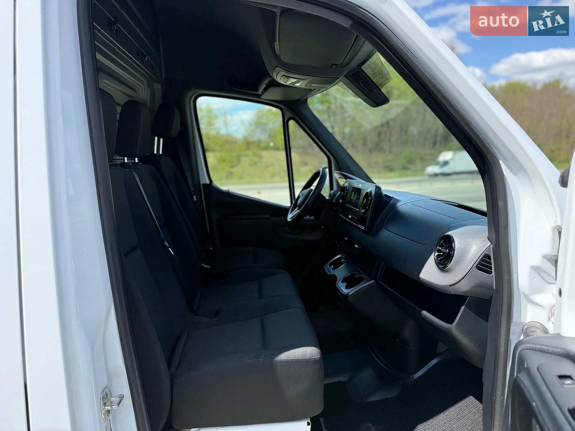 2021 Mercedes-Benz Sprinter - мініатюра 16
