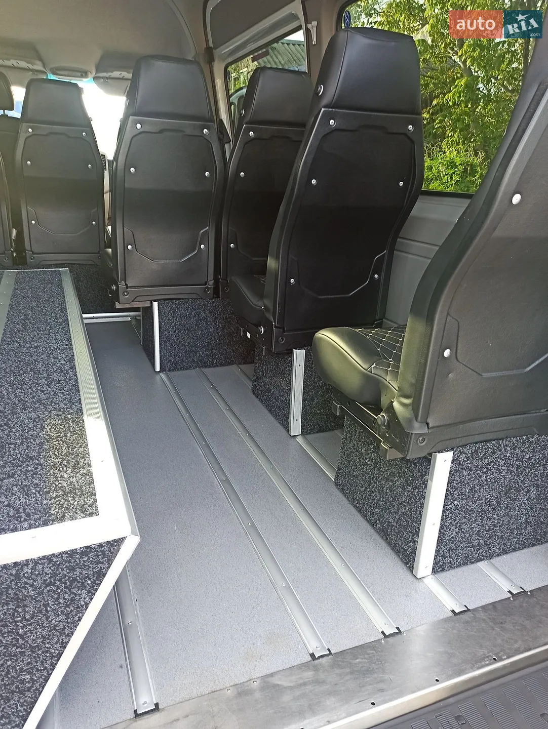 2014 Mercedes-Benz Sprinter - мініатюра 11