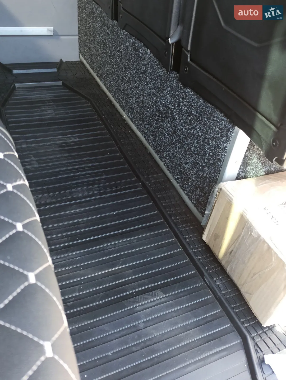 2014 Mercedes-Benz Sprinter - мініатюра 18