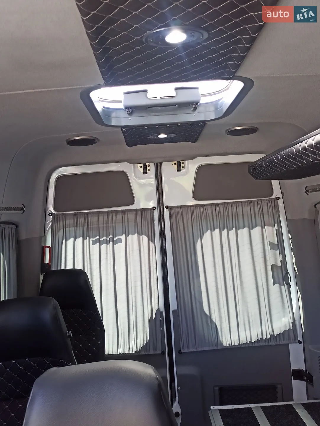 2014 Mercedes-Benz Sprinter - мініатюра 23