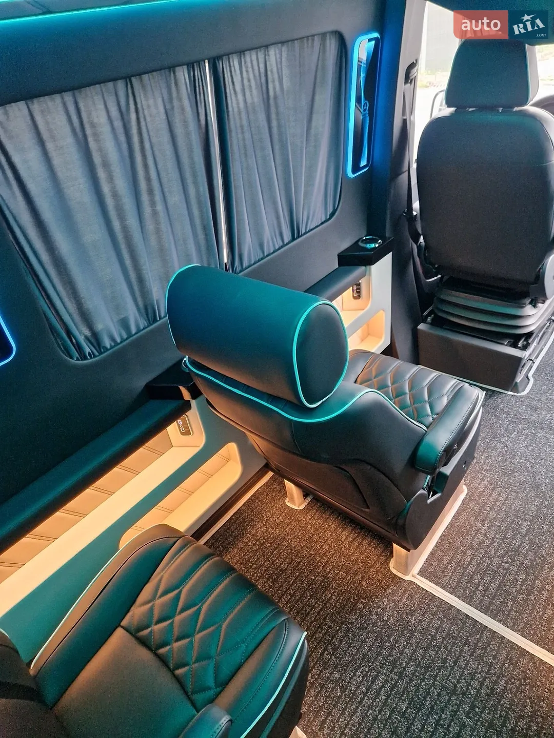2021 Mercedes-Benz Sprinter - мініатюра 12