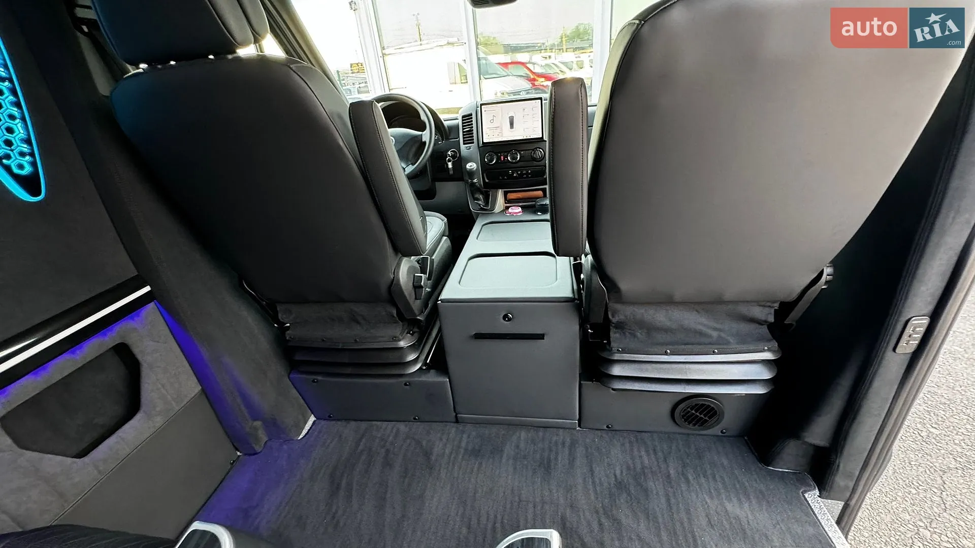 2018 Mercedes-Benz Sprinter - мініатюра 86