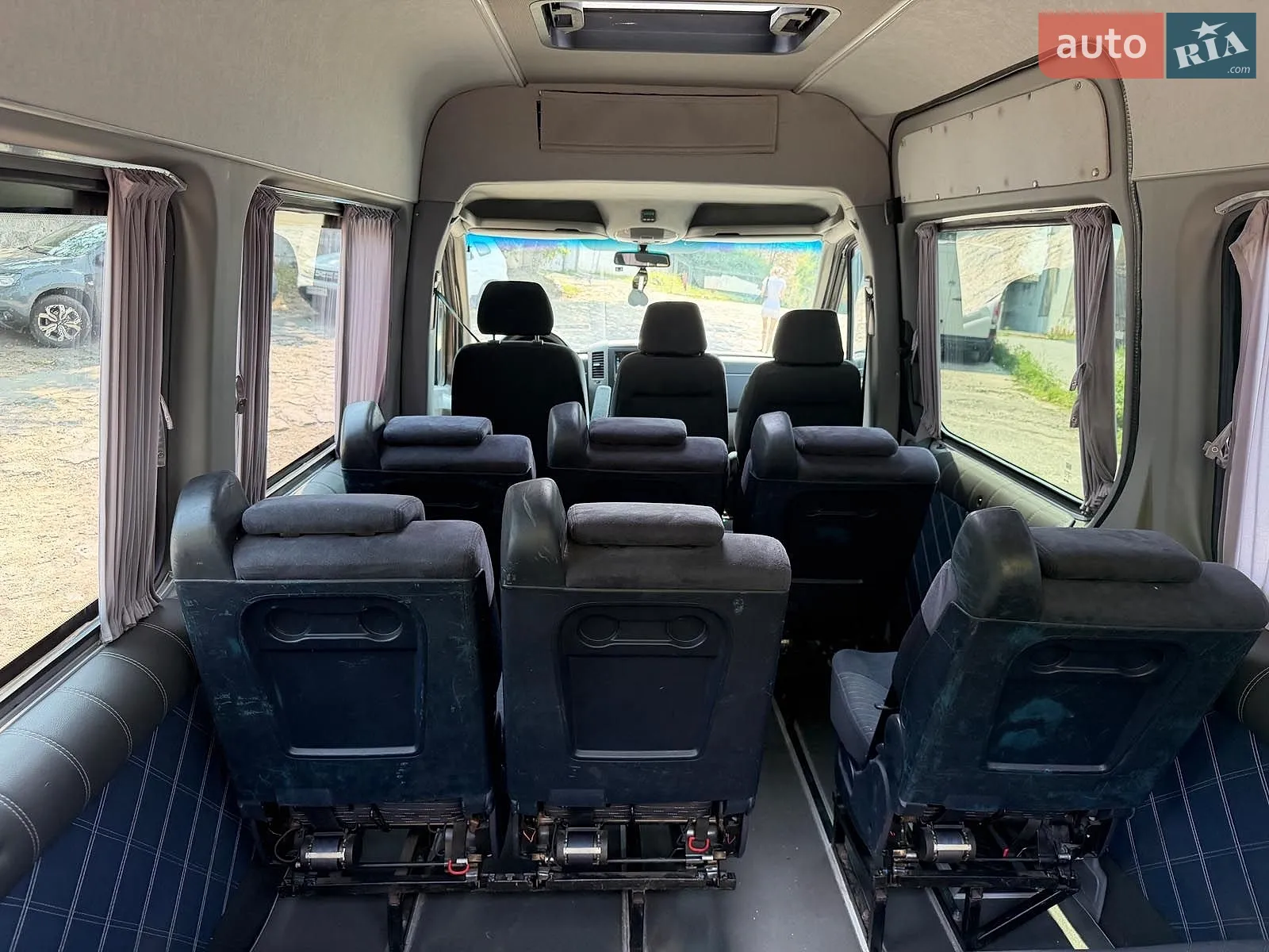 2014 Mercedes-Benz Sprinter - мініатюра 31