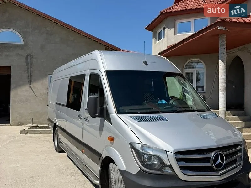 Mercedes-Benz Sprinter