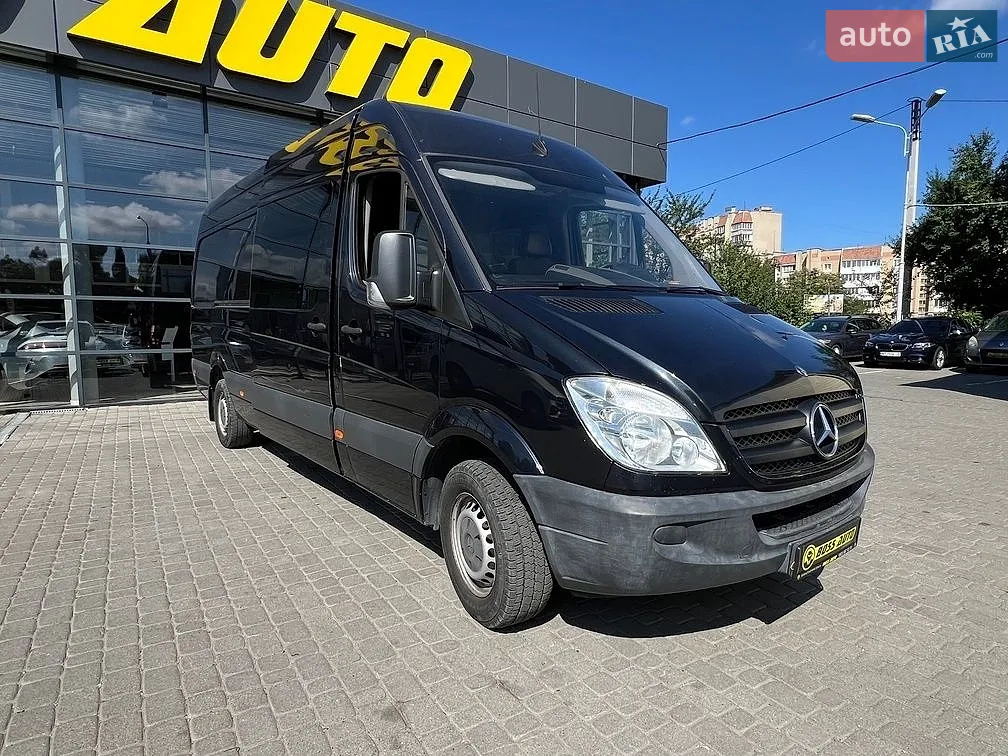 2012 Mercedes-Benz Sprinter - фото 1