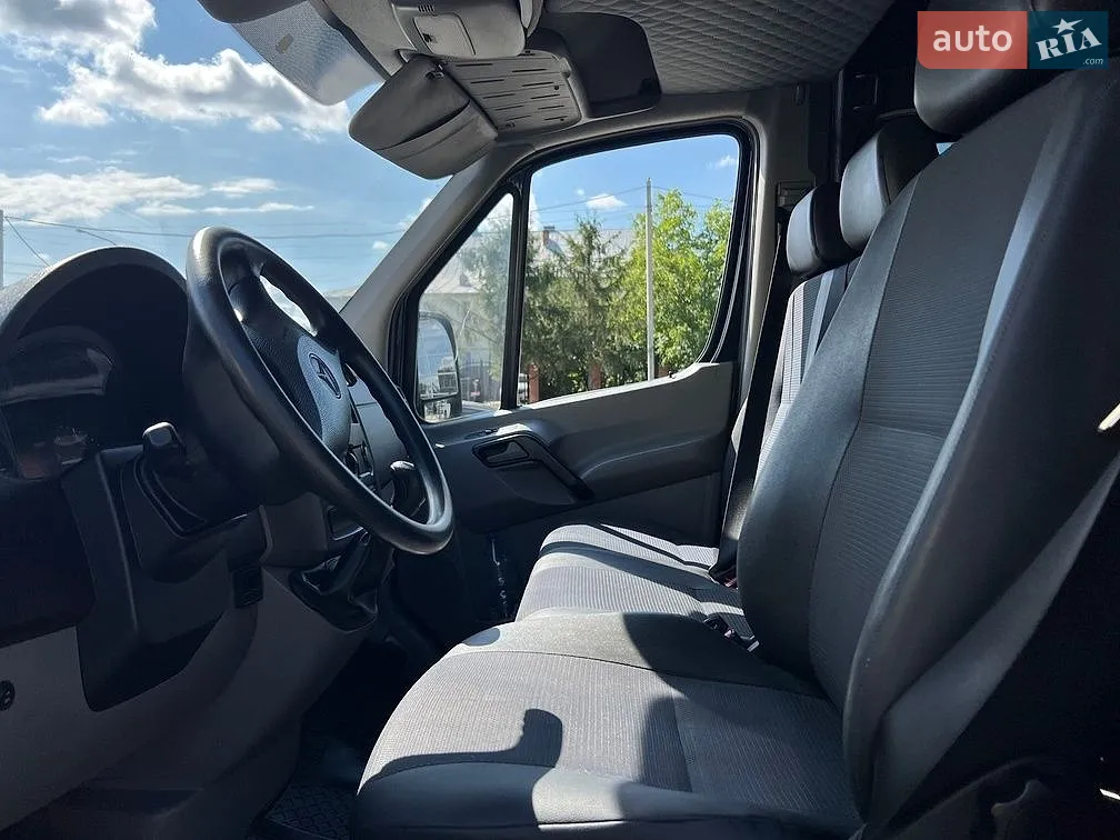 2012 Mercedes-Benz Sprinter - мініатюра 9