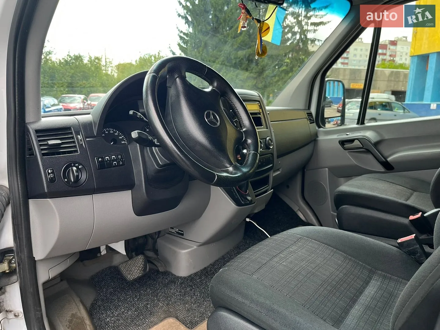 2014 Mercedes-Benz Sprinter - мініатюра 4