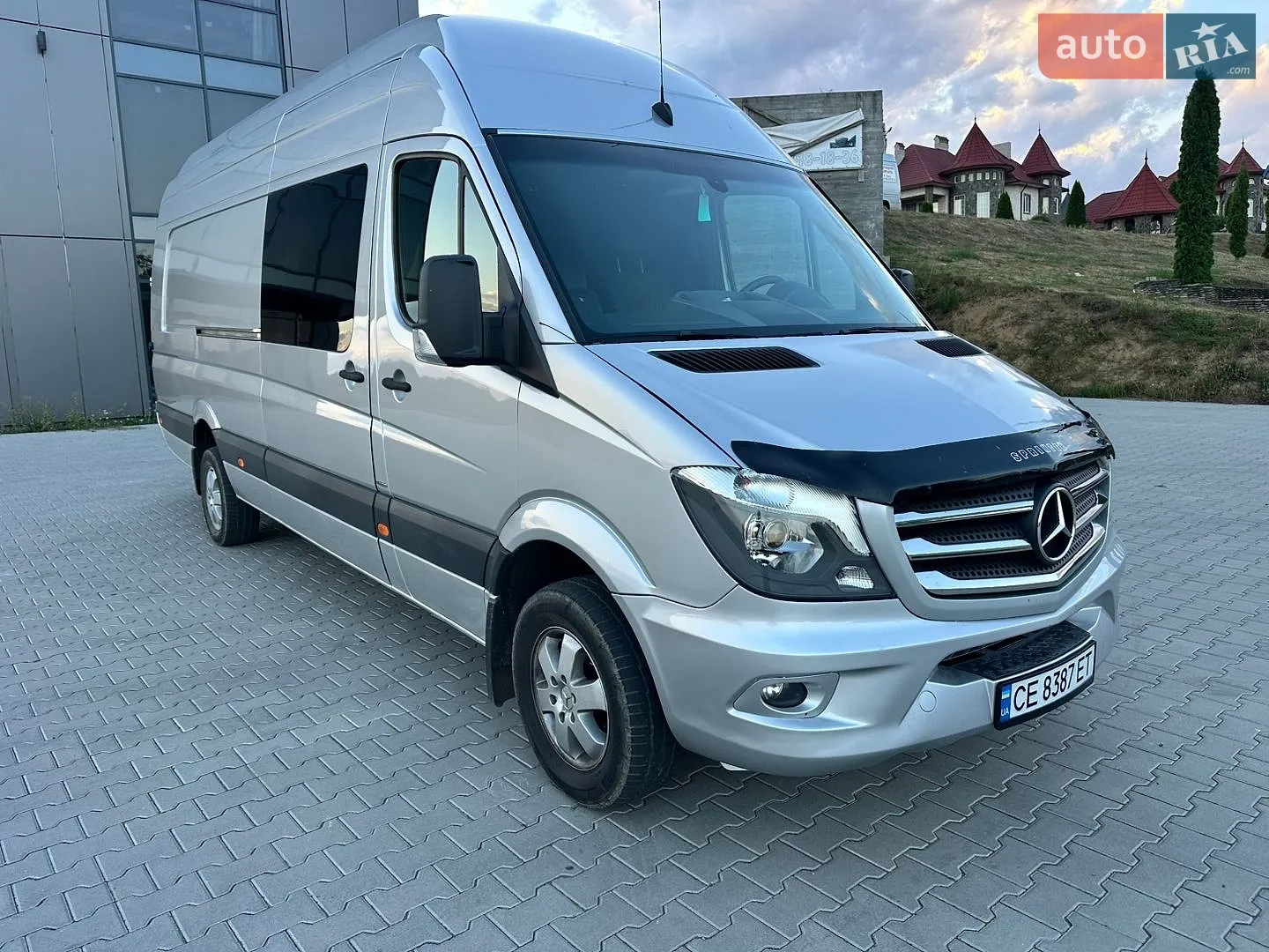 2013 Mercedes-Benz Sprinter - мініатюра 2