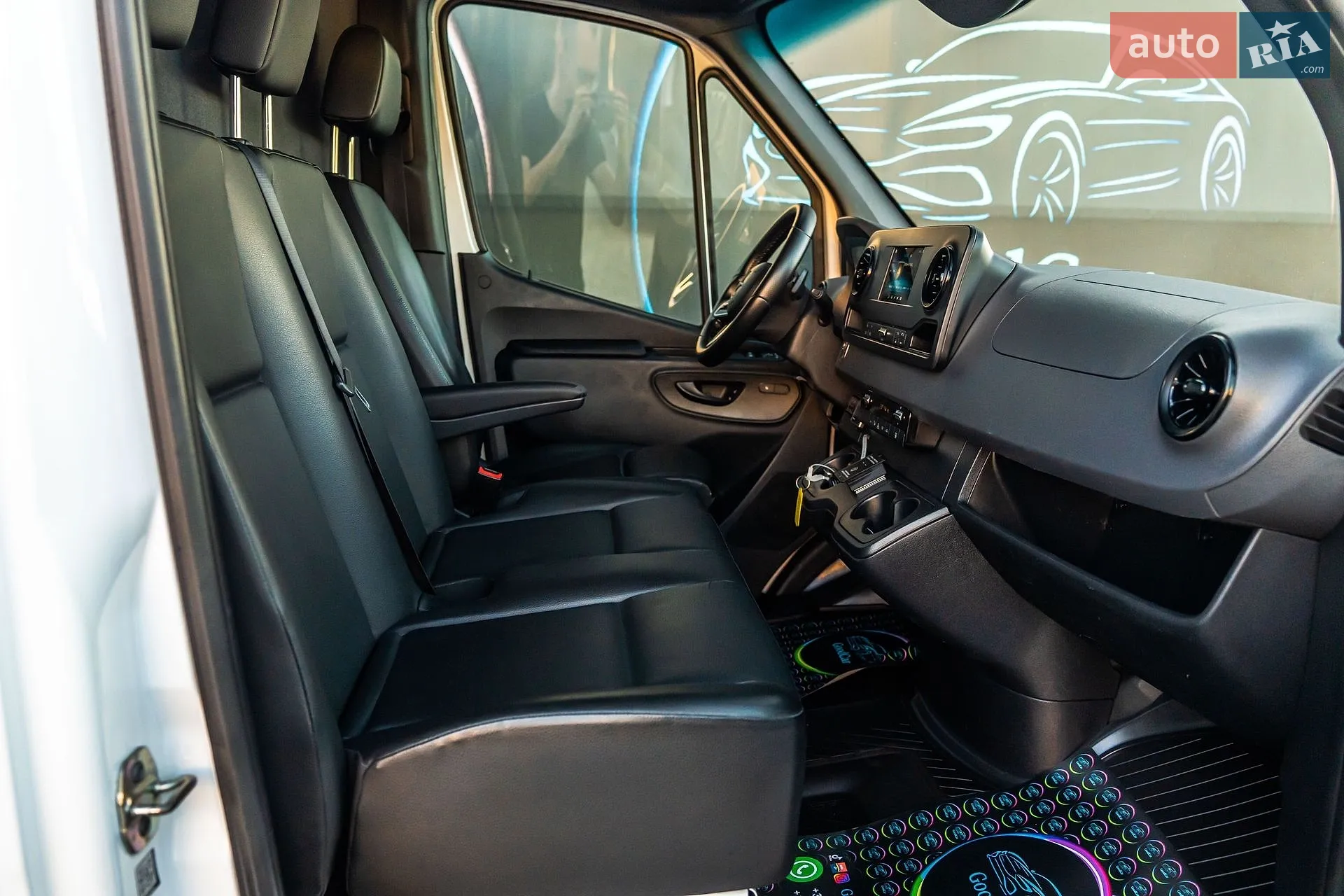 2019 Mercedes-Benz Sprinter - мініатюра 25
