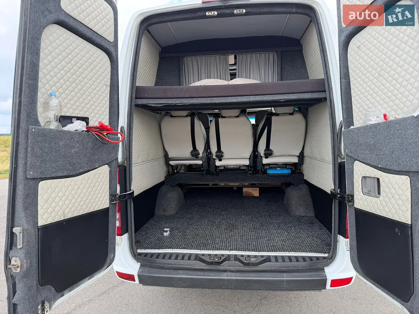 2010 Mercedes-Benz Sprinter - мініатюра 24