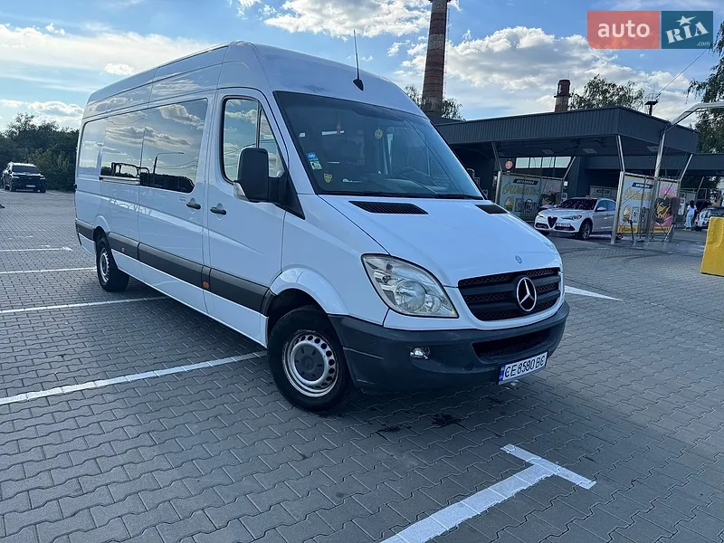 Mercedes-Benz Sprinter