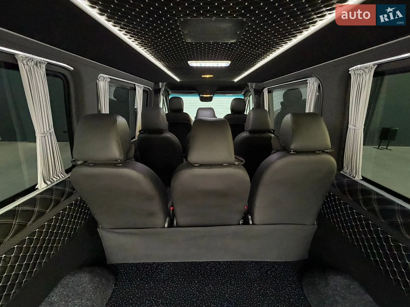 2020 Mercedes-Benz Sprinter - мініатюра 38