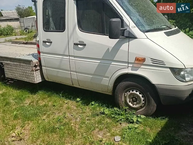 Mercedes-Benz Sprinter 2006