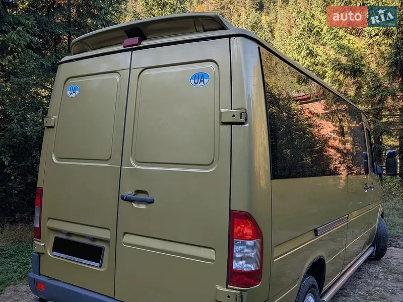 Mercedes-Benz Sprinter