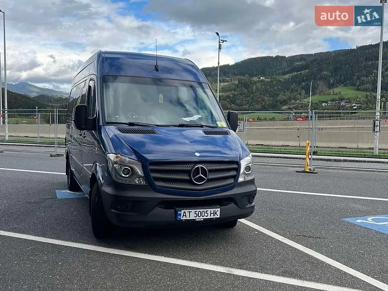 Mercedes-Benz Sprinter