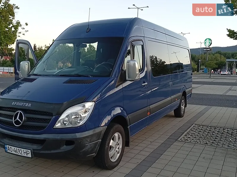Mercedes-Benz Sprinter