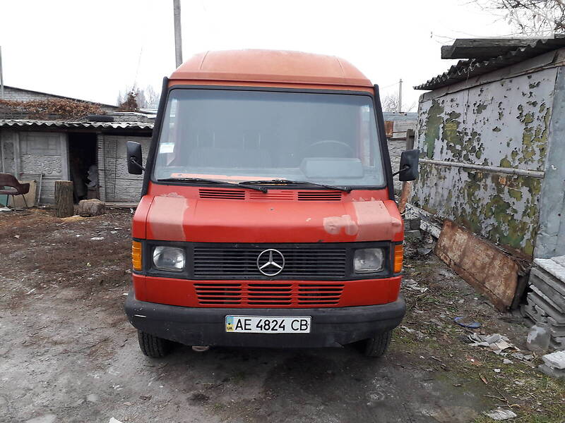 Mercedes-Benz T1 208 груз