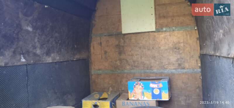 Микроавтобус Mercedes-Benz T1 1994 в Снигиревке