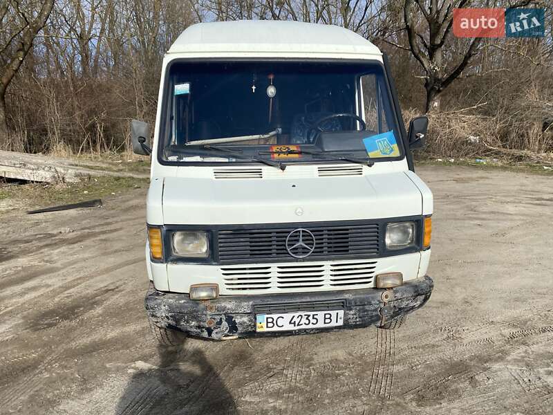 Микроавтобус Mercedes-Benz T1 1994 в Львове фото Микроавтобус Mercedes-Benz T1 1994 в Львове