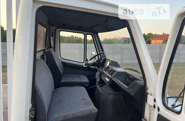 Платформа Mercedes-Benz T1 1993 в 