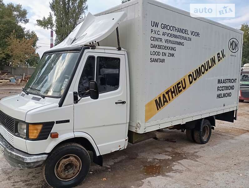 Mercedes-Benz T1 1995