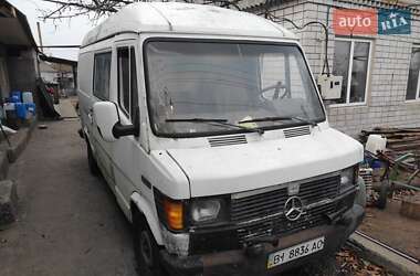 Вантажний фургон Mercedes-Benz T1 1995 в Верхньодніпровську