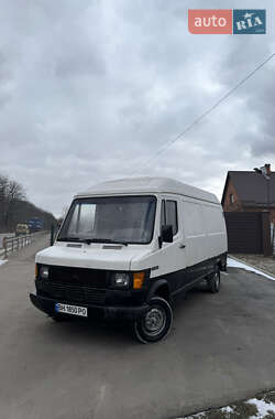 Грузовой фургон Mercedes-Benz T1 1995 в Гайсине