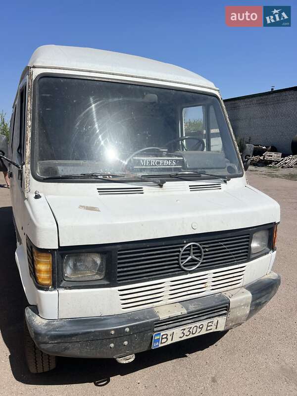 Mercedes-Benz T1 1995