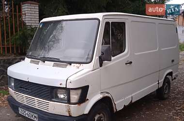 Грузовой фургон Mercedes-Benz T1 1991 в 