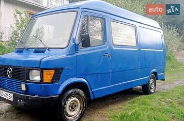 Грузовой фургон Mercedes-Benz T1 1987 в 