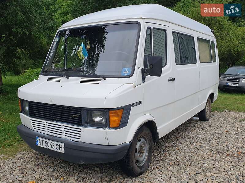 Mercedes-Benz T1 1993