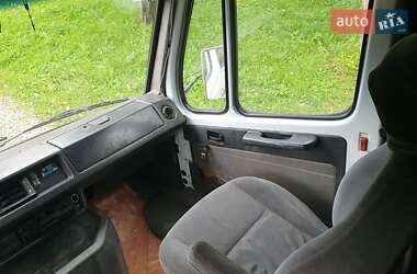 Грузопассажирский фургон Mercedes-Benz T1 1993 в 